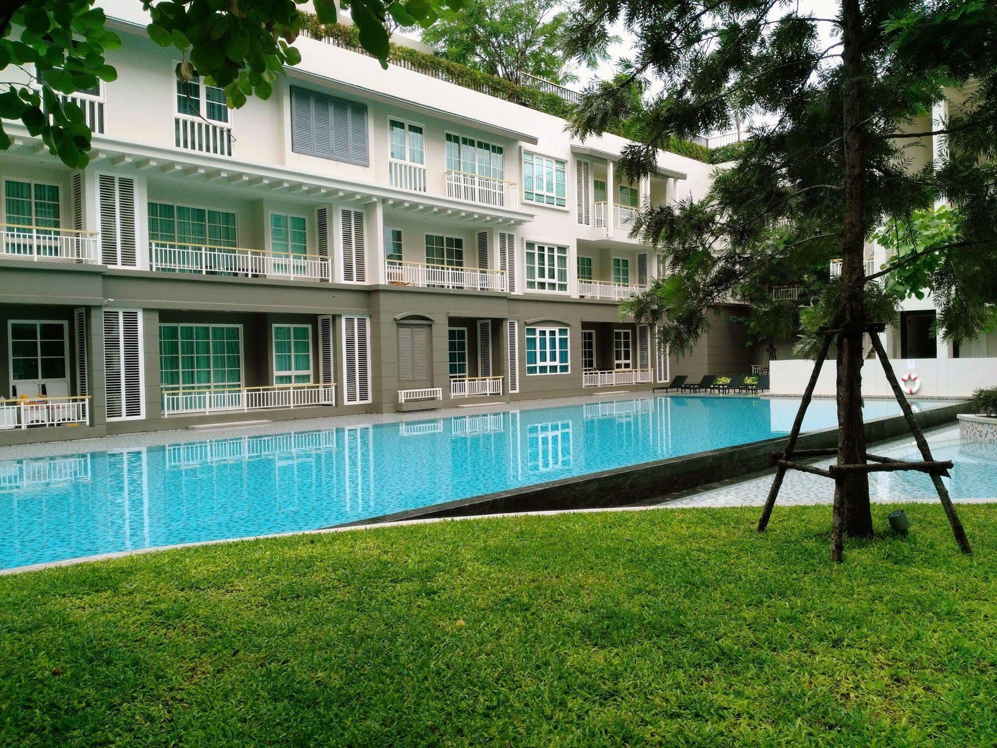 Autumn Hua Hin - The Sunset Room Exterior photo